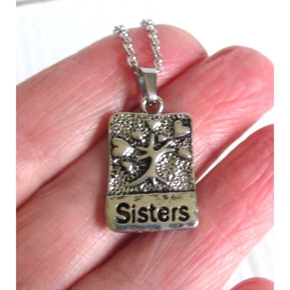 New Tree Of Life Sisters Pendant Necklace 20" Stainless Chain Unique Sister Gift - Picture 2 of 5
